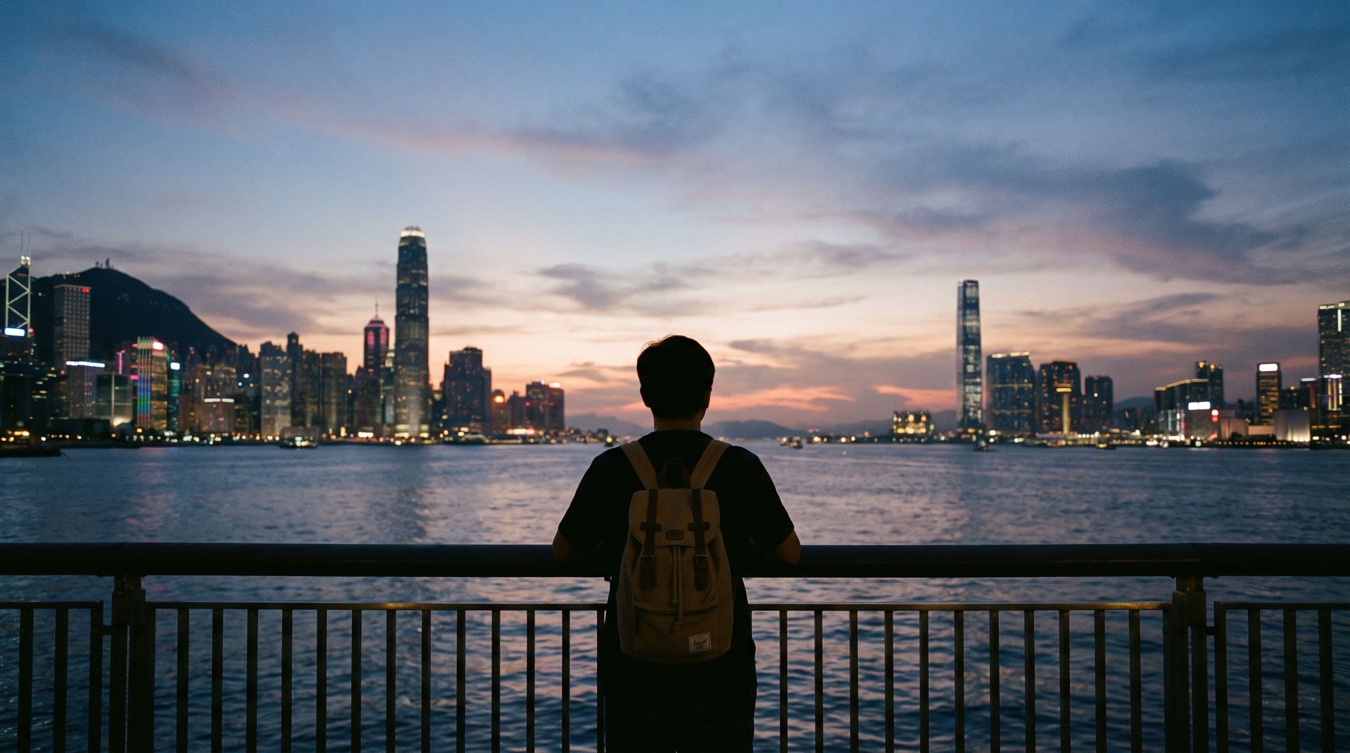 Hong Kong Solo Travel Itinerary: 3 Days, Where to Stay & What It Costs